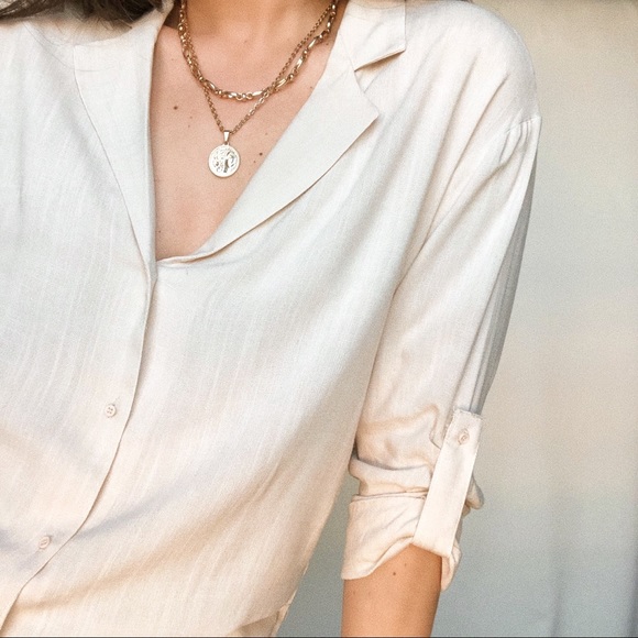 LAST —Classic-Chic Shirt - Picture 4 of 7